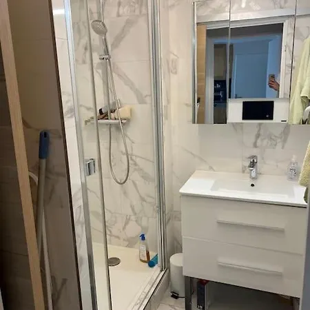 2-bedroom *