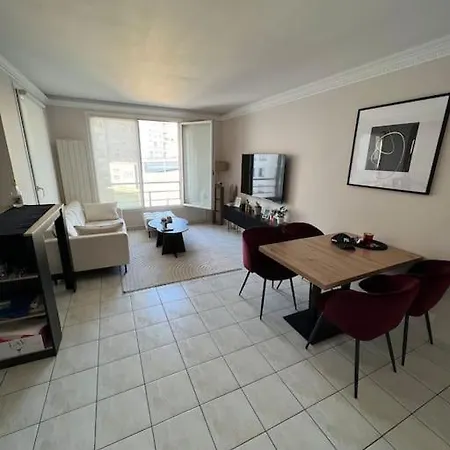 2-bedroom إيفري سور سين